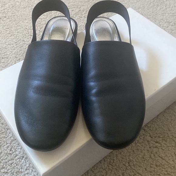 Givenchy Rivington Slingback - Picture 2 of 6